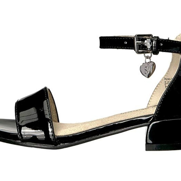 stuart weitzman girls sandals